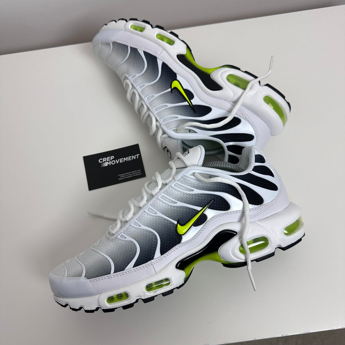 NIKE AIR MAX PLUS TN - PHANTOM VOLT