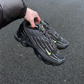 AIR MAX PLUS TN 3 - VOLT SUEDE