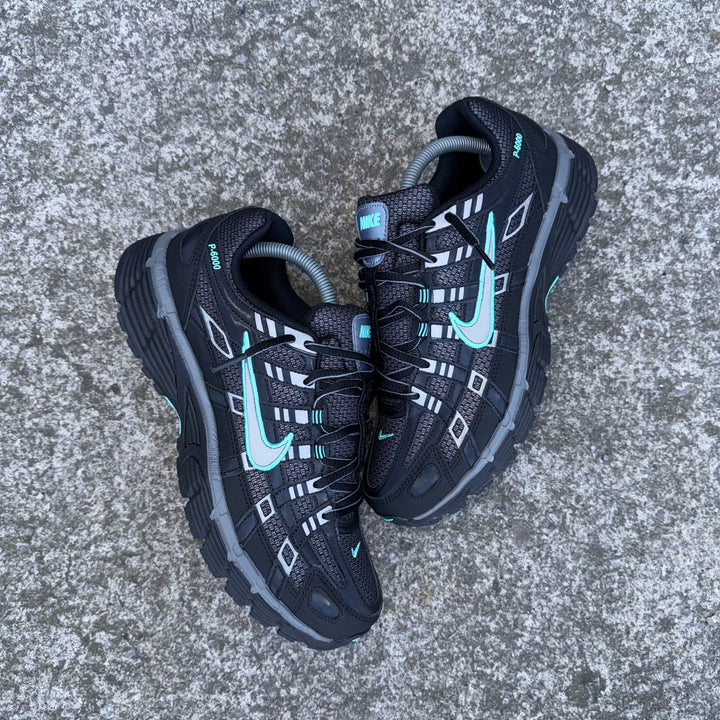 NIKE P-6000 - GRAPHITE / TEAL REFLECTIVE