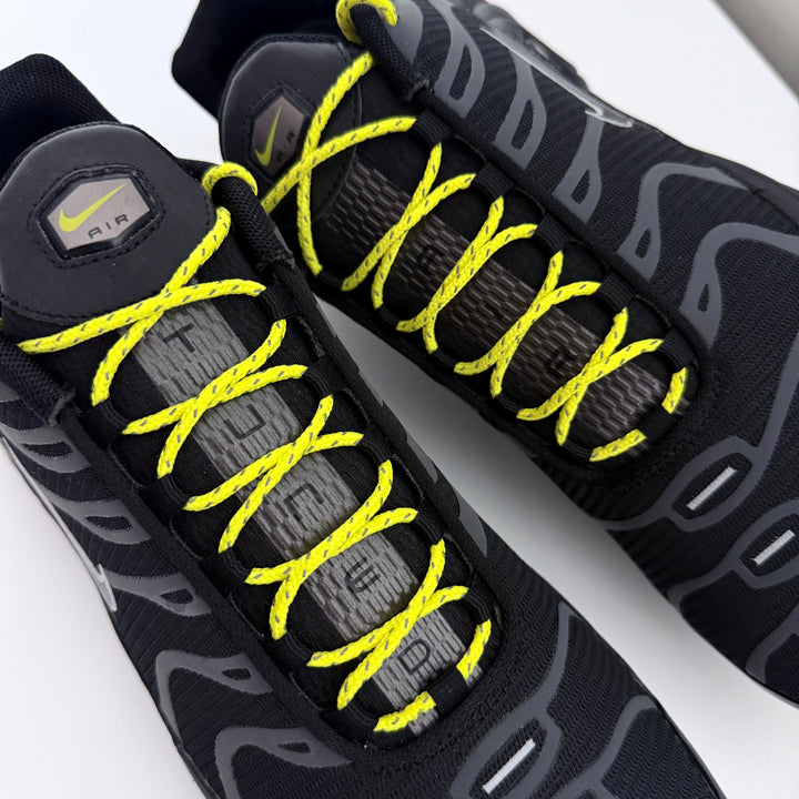 NIKE AIR MAX PLUS TN - BLACK/ OPTIC YELLOW (2021)