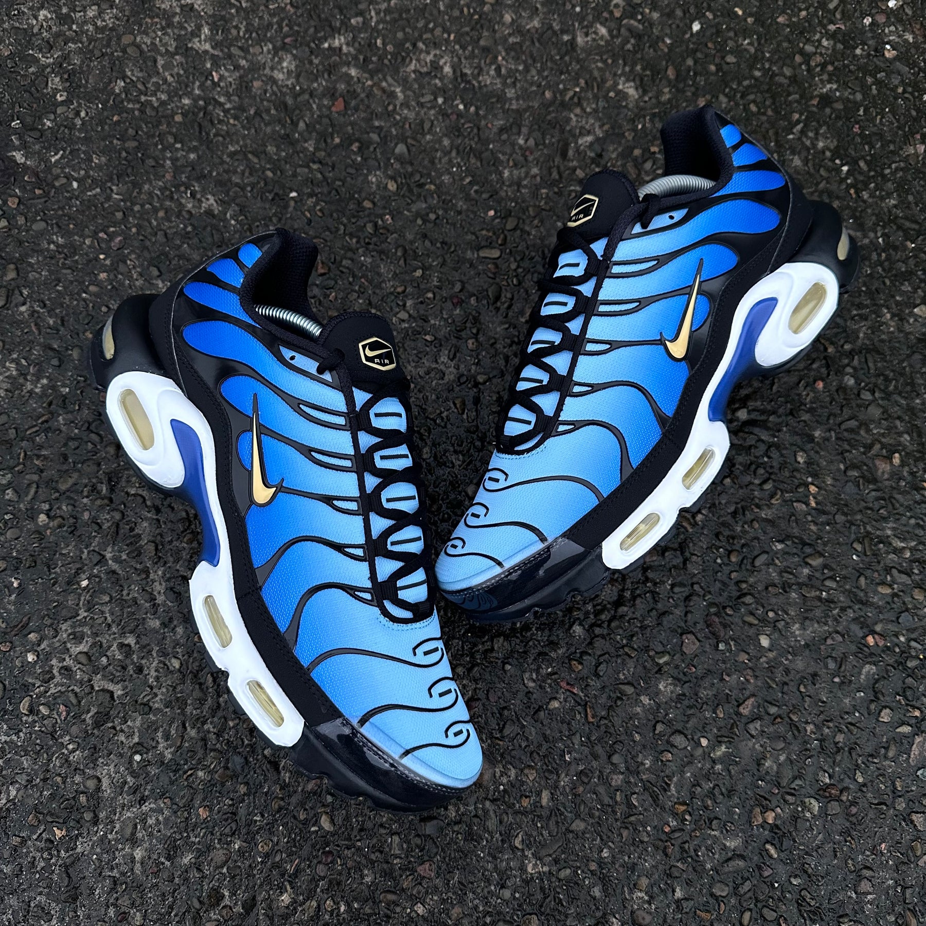 NIKE AIR MAX PLUS TN - HYPER BLUE (2025)