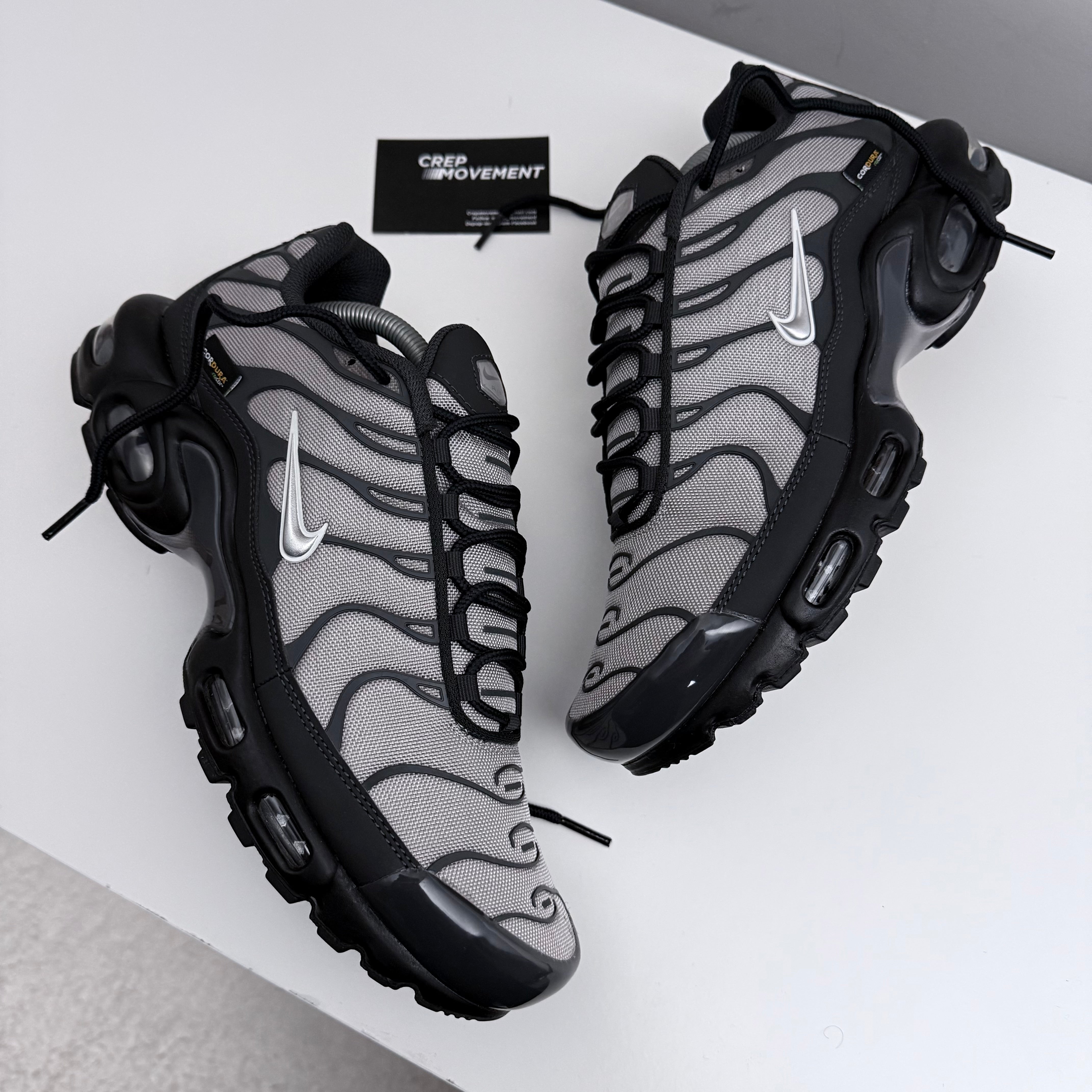 NIKE AIR MAX PLUS TN - CORDURA / METALLIC GREY