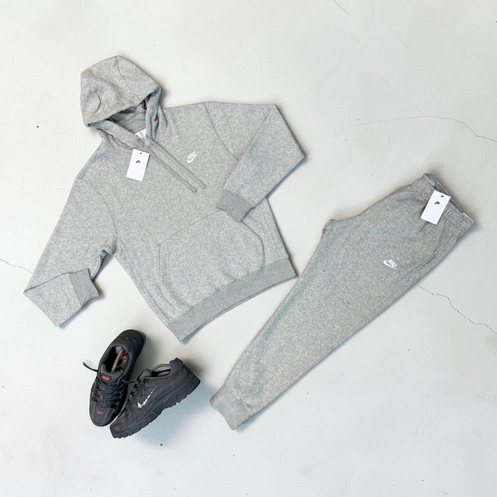 NIKE CLUB TRACKSUIT SET - GREY