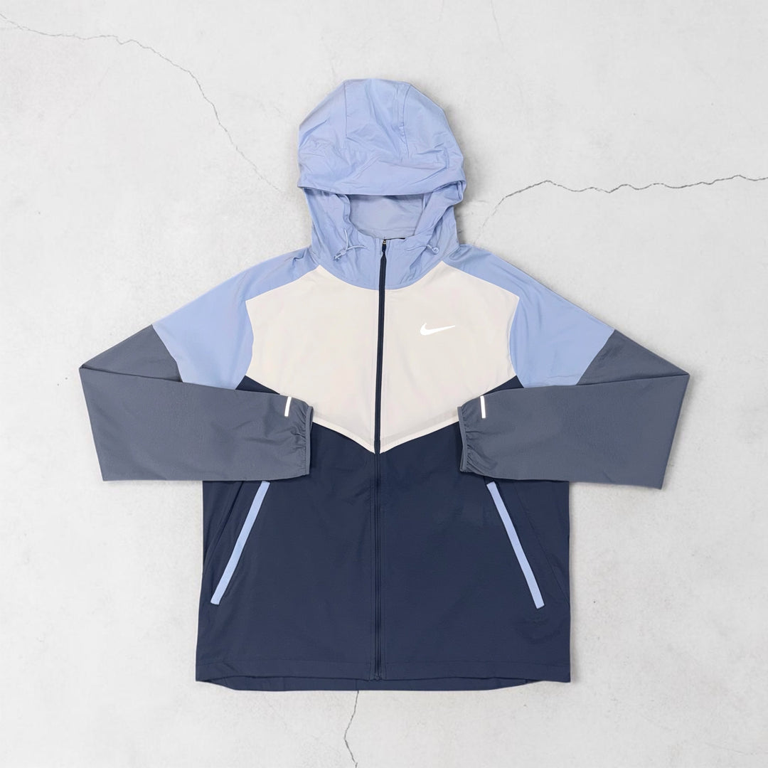 NIKE DRI-FIT WINDRUNNER JACKET - DIFFUSED BLUE