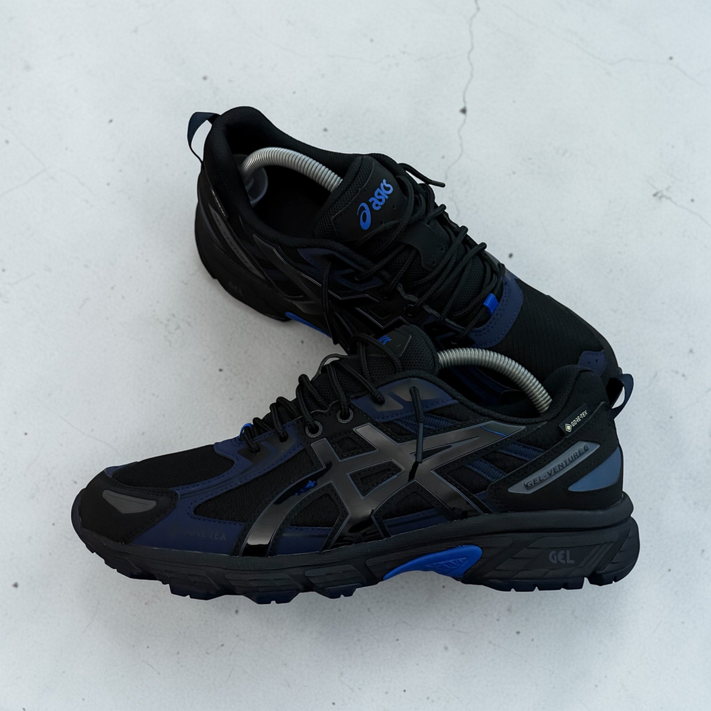 ASICS GEL VENTURE 6 TRAINER - BLACK / ROYAL BLUE