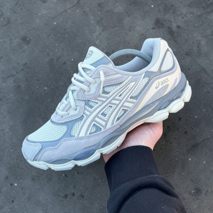ASICS GEL NYC TRAINER - OYSTER CREAM / GREY