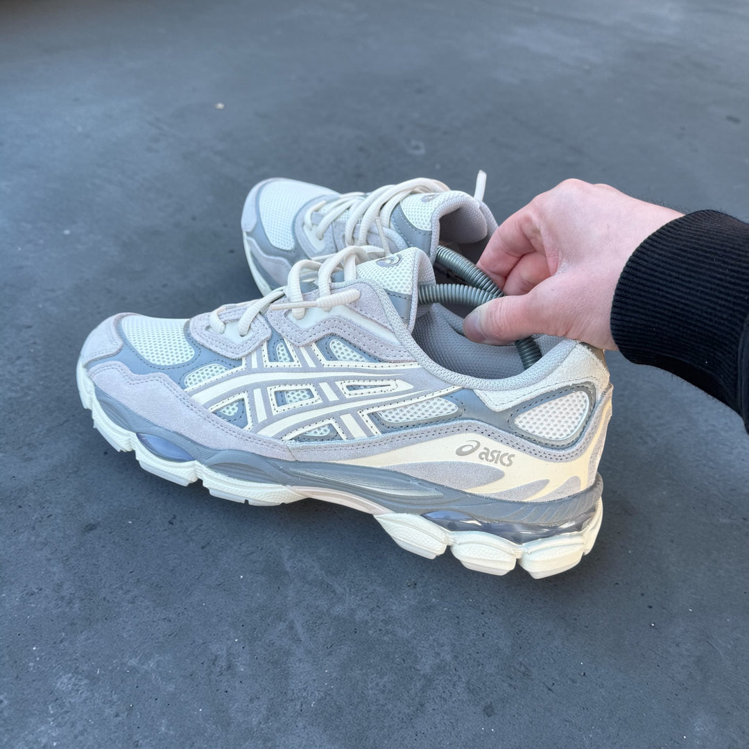 ASICS GEL NYC TRAINER - OYSTER CREAM / GREY