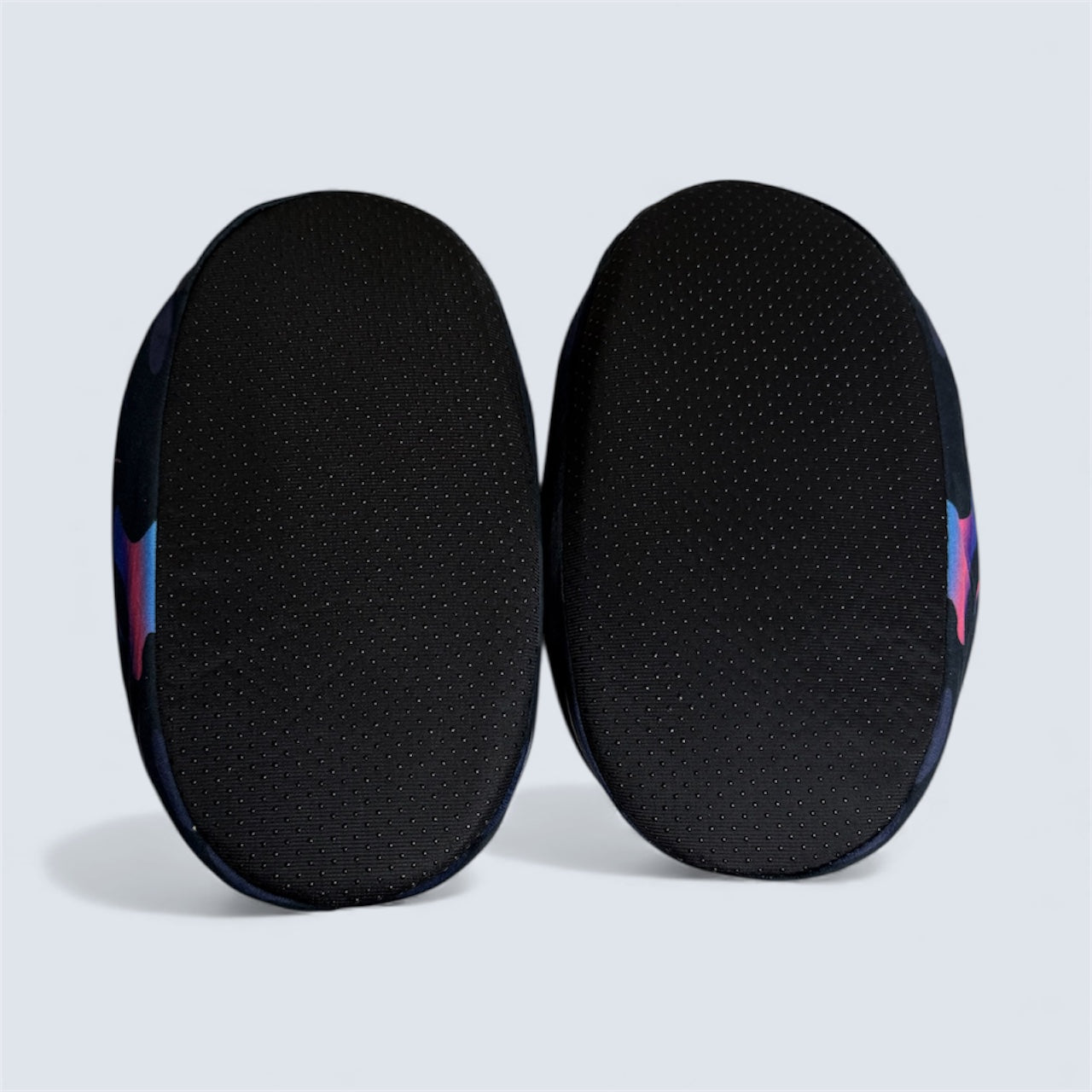 TN INSPIRED PLUSH SLIPPER - BERLIN