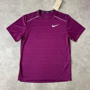 NIKE MILER 1.0 T SHIRT - SANGRIA