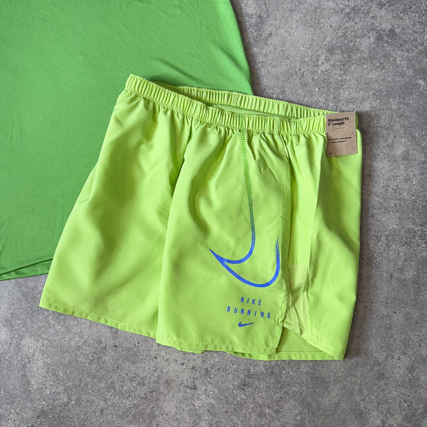 NIKE SWOOSH SET - LIME GREEN