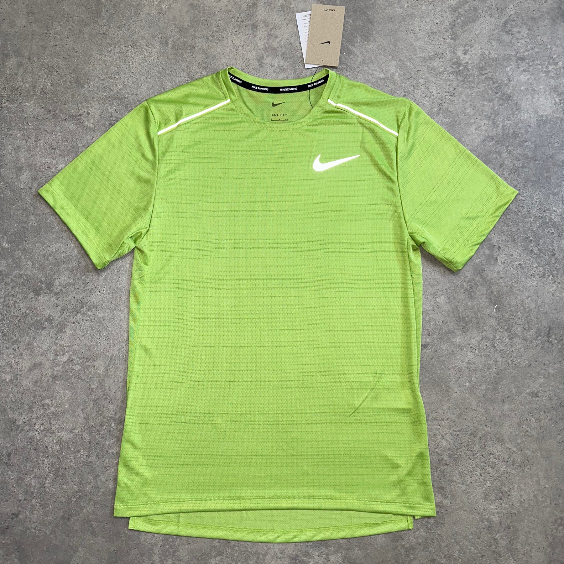 Nike shirts best sale lime green