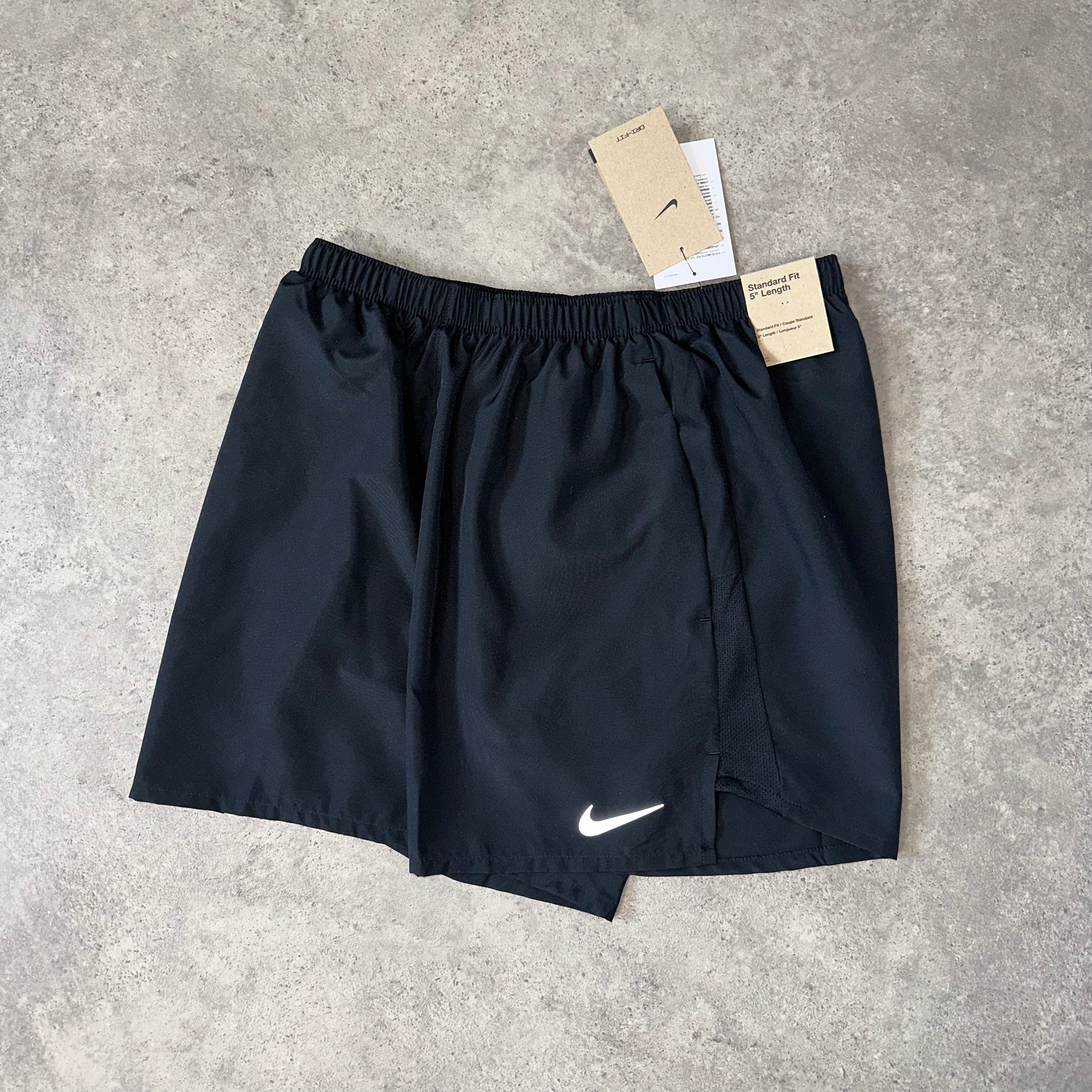 NIKE DRI-FIT SHORTS 5” - BLACK