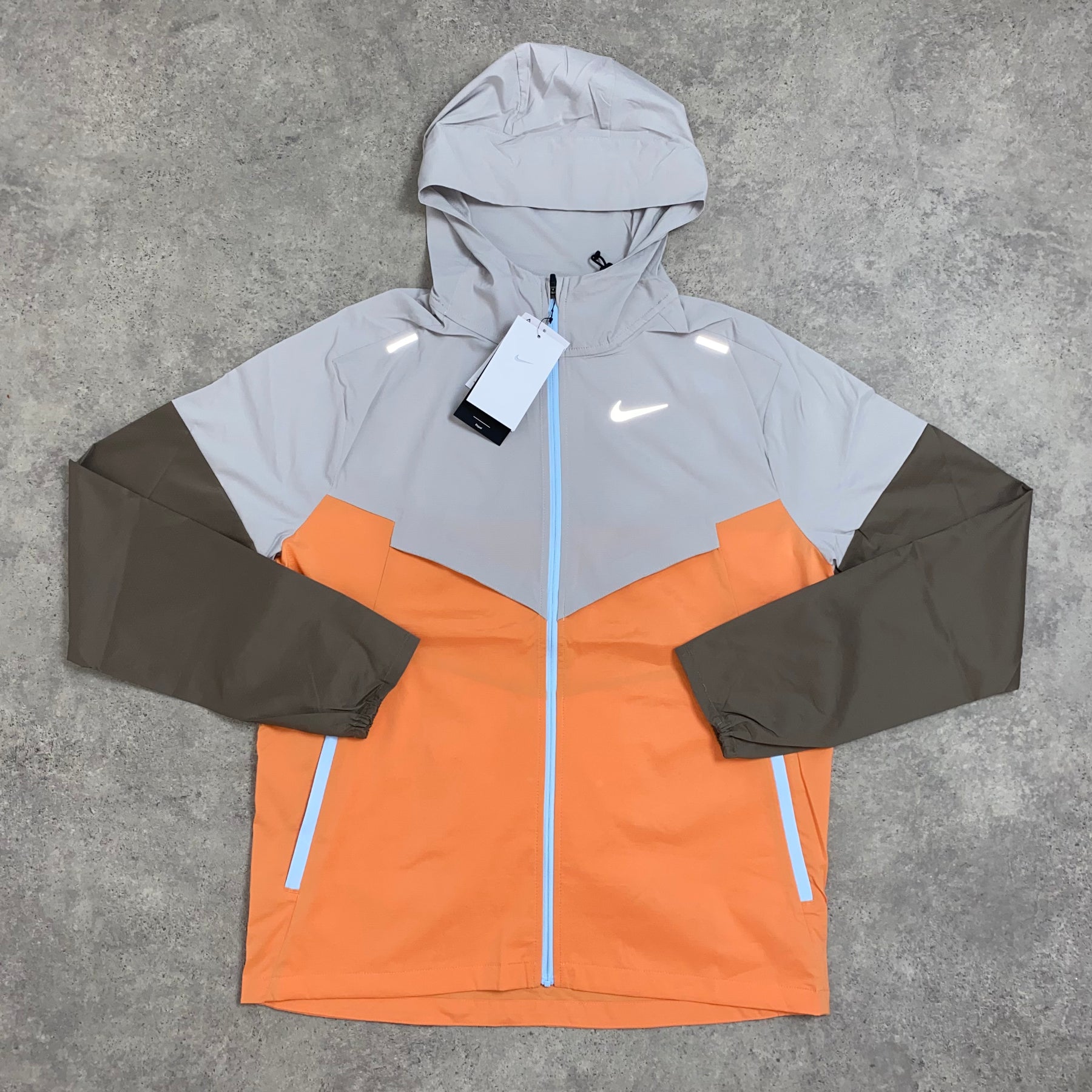 NIKE WINDRUNNER JACKET - IRON ORE / ORANGE TRANCE