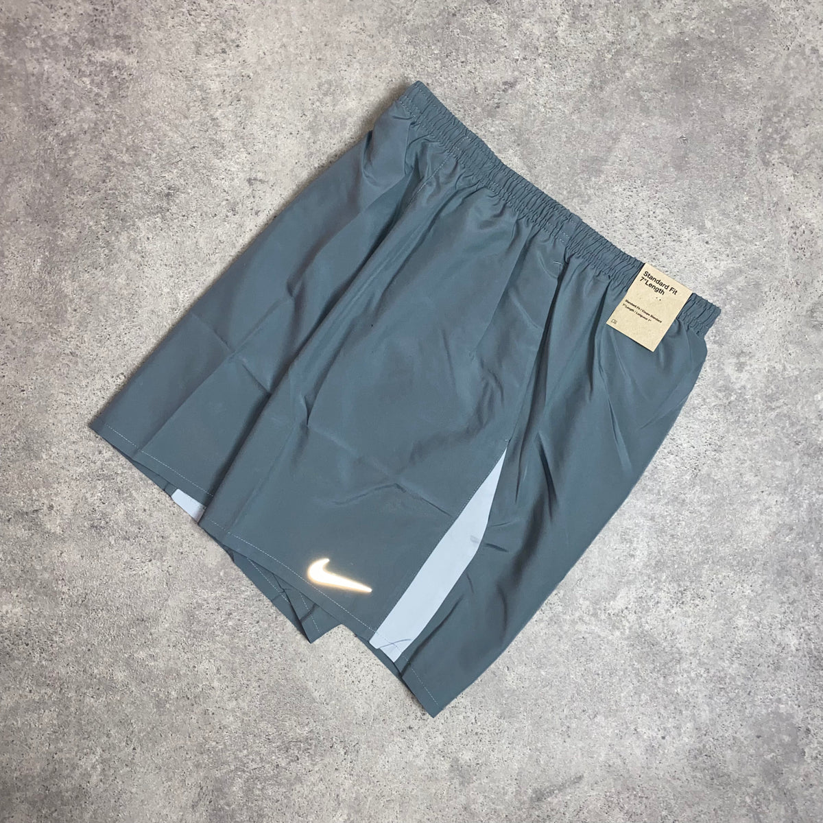 NIKE MILER T-SHIRT YELLOW & YELLOW CHALLENGER SHORTS SET – ActivizeUk