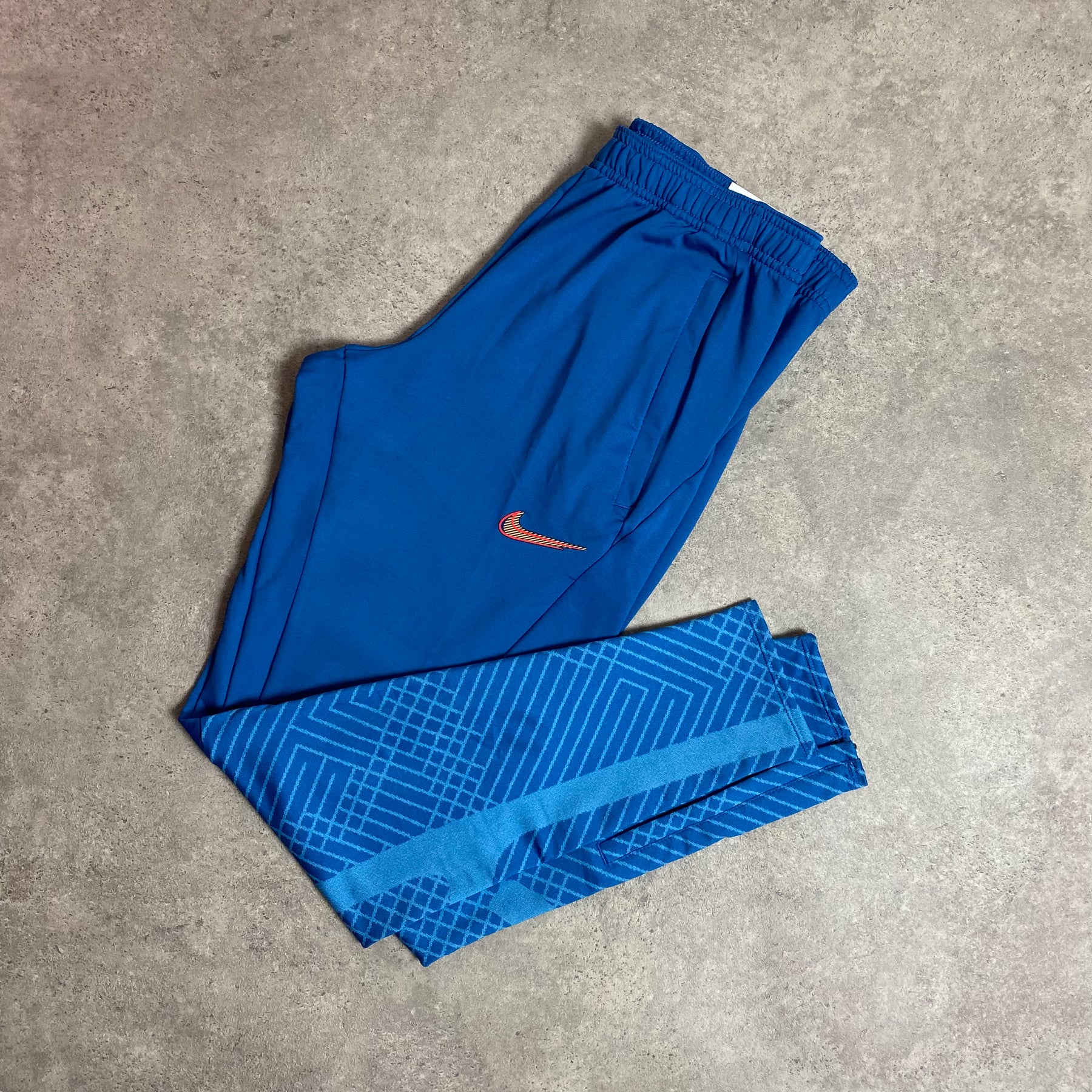 NIKE VAPORSTRIKE 22 BOTTOMS - BLUE