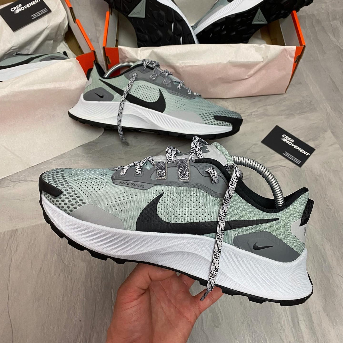 NIKE PEGASUS TRAIL 3 - GREY SAGE