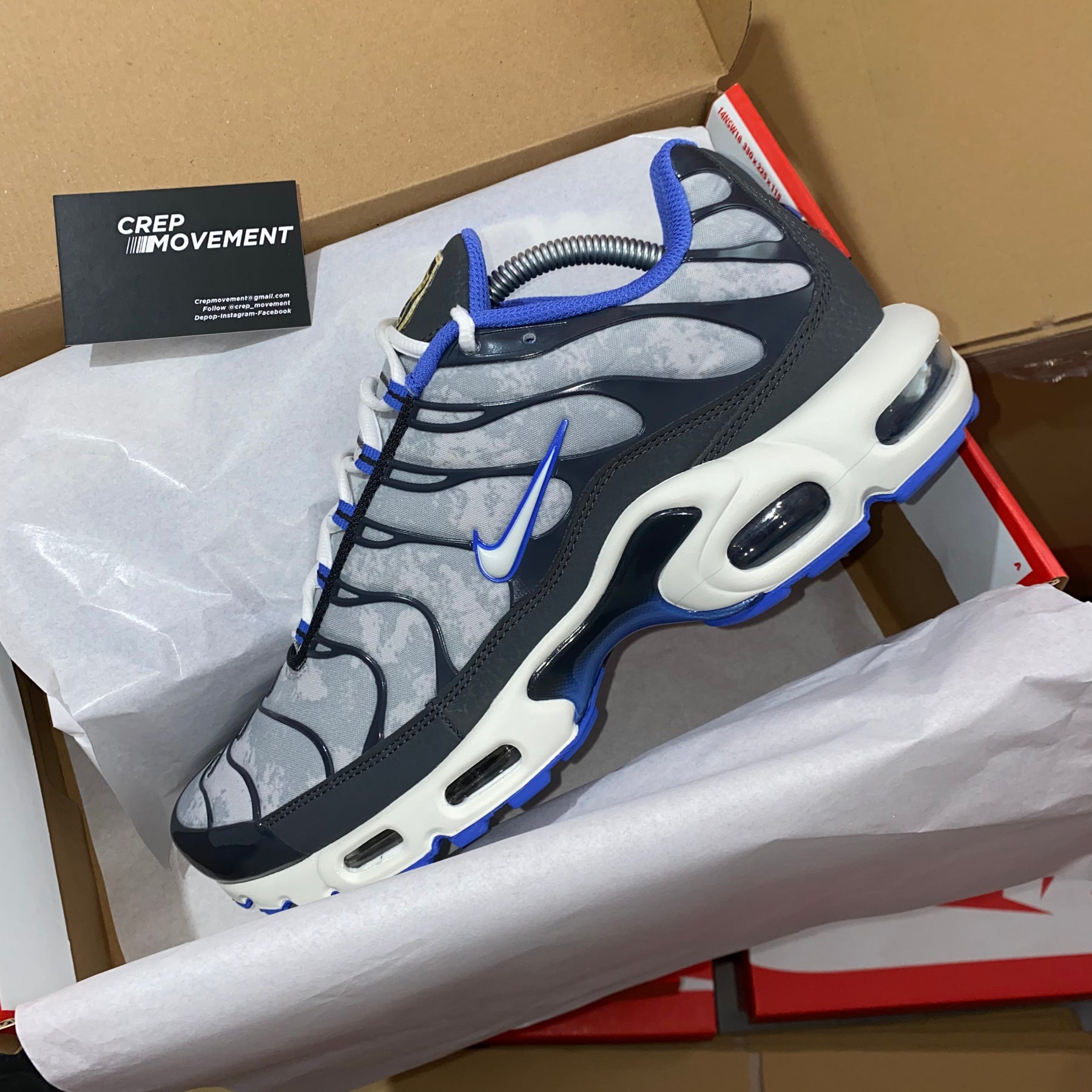 NIKE AIR MAX PLUS TN - SOCIAL FC