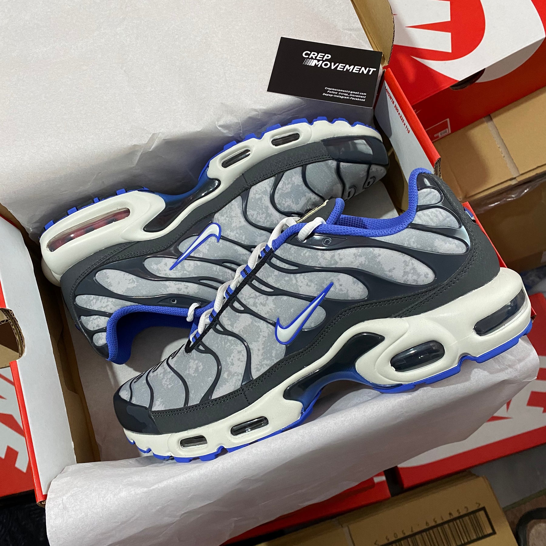 NIKE AIR MAX PLUS TN - SOCIAL FC